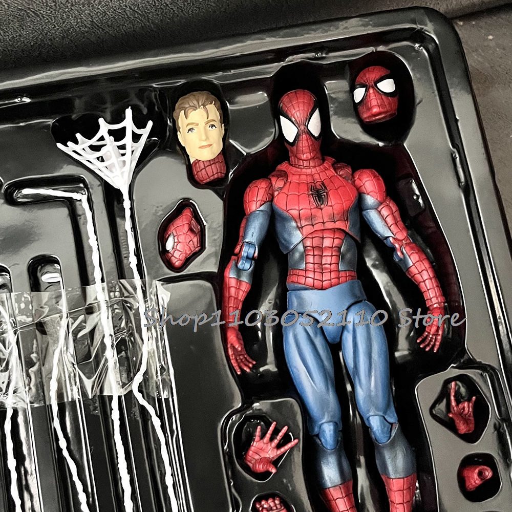 Mafex 075 Avengers Spiderman A - Model Kit Eva 02 recension och pris