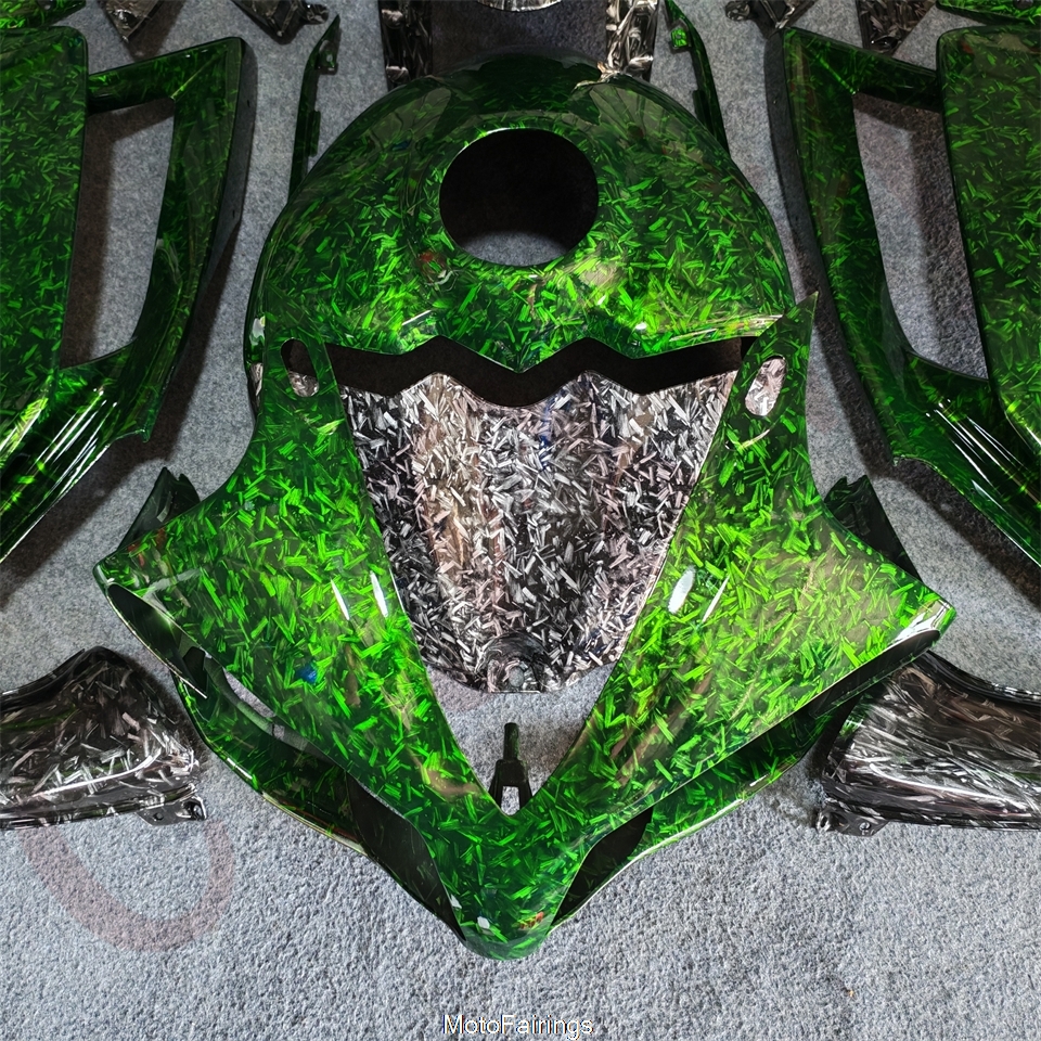 Forge Carbon Fibre Motorcycle  - Model Kit Yamaha R1 recension och pris