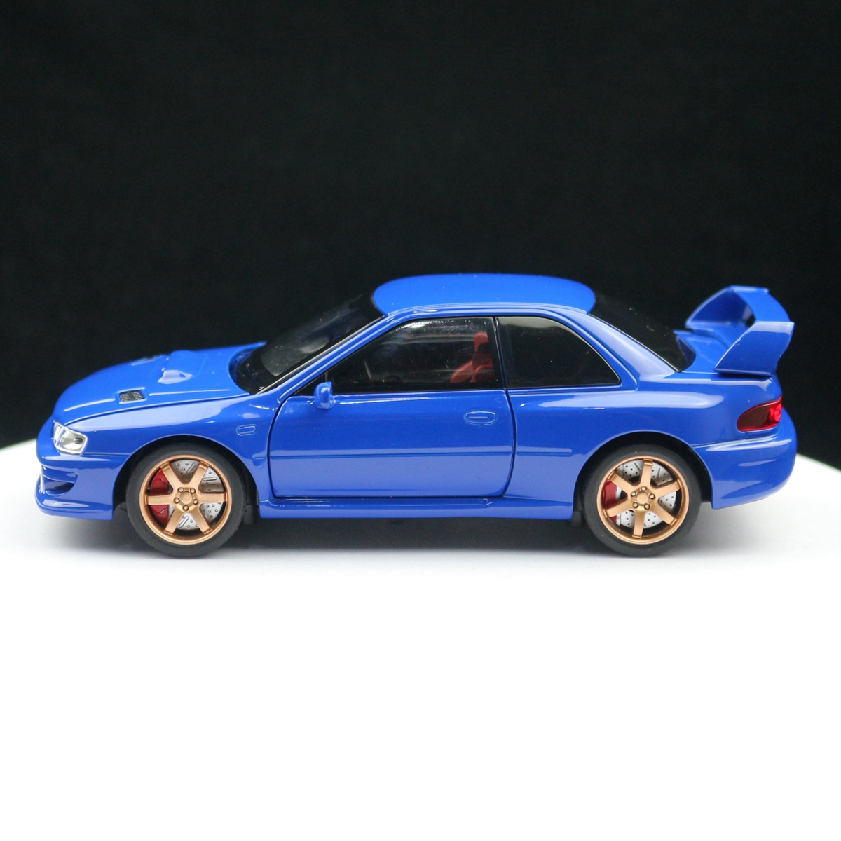 1/32 Subaru Impreza WRX 22B ST - Model Kit Ae86 recension och pris